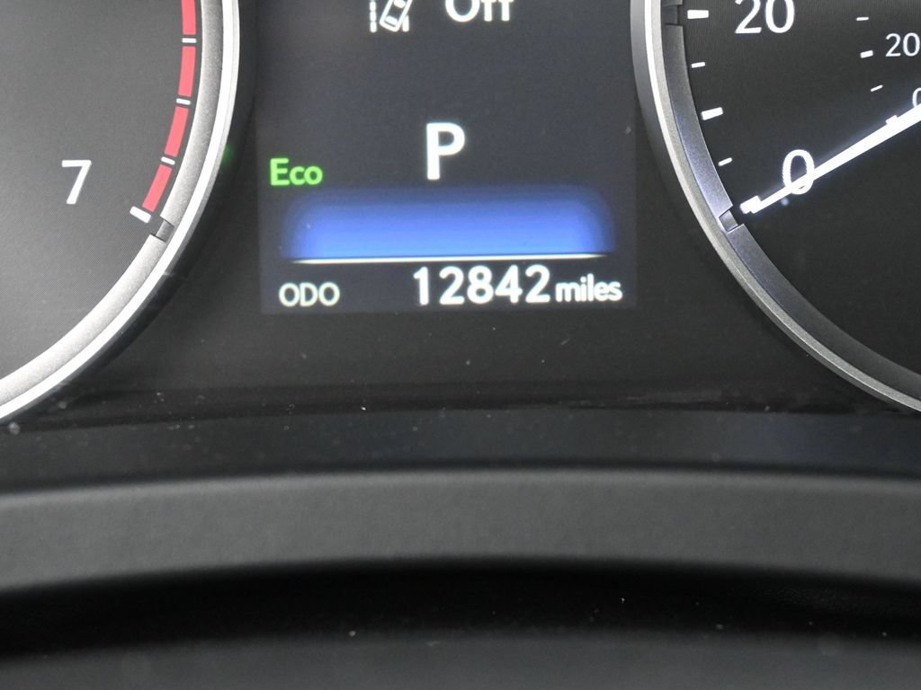 Used 2025 Lexus IS 300 w/ Premium Package RWD image 36