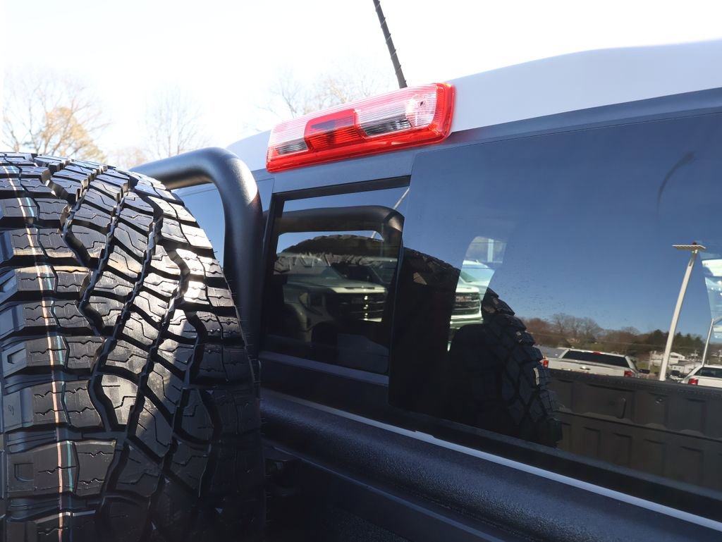 New 2026 GMC Canyon AT4X w/ AT4X AEV Edition AWD/4WD image 33