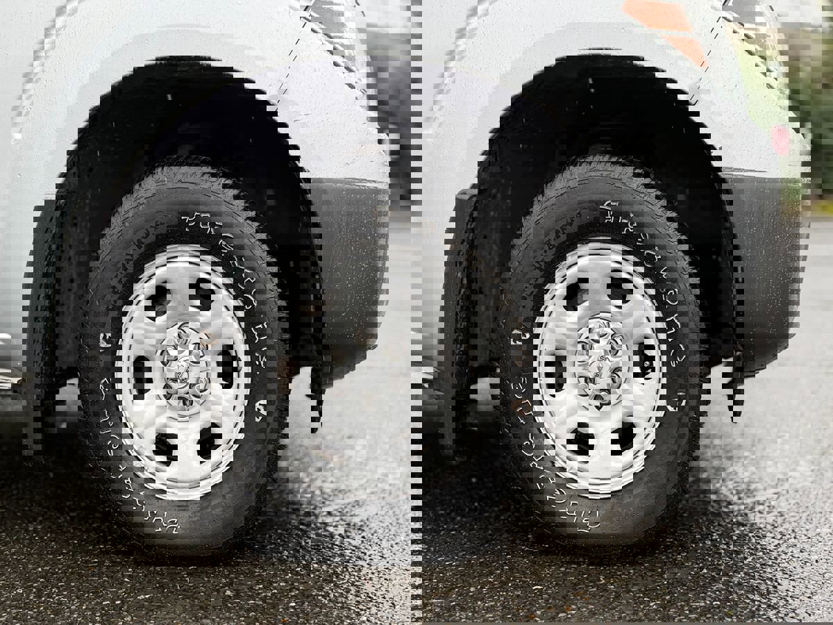 Used 2018 Nissan Frontier S image 15