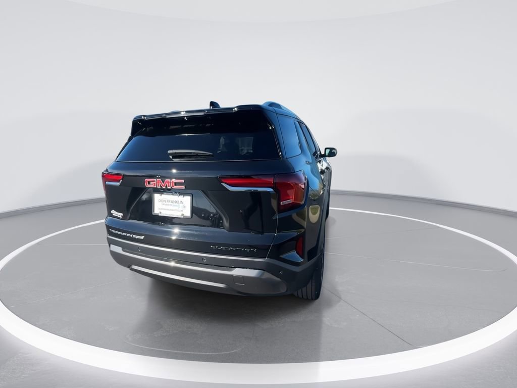 Used 2026 GMC Terrain Elevation w/ Elevation Premium Package image 7
