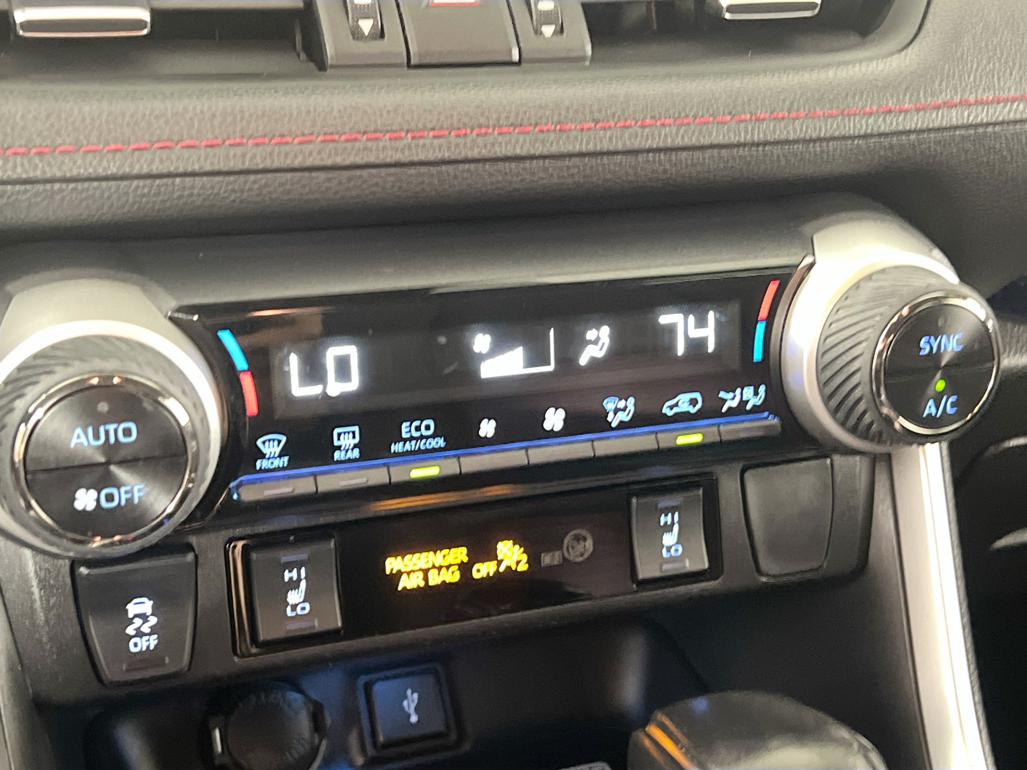 Used 2021 Toyota RAV4 XSE w/ Weather Package AWD/4WD image 26