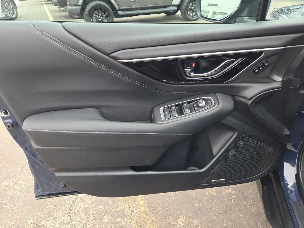 Certified 2025 Subaru Outback Touring XT image 18