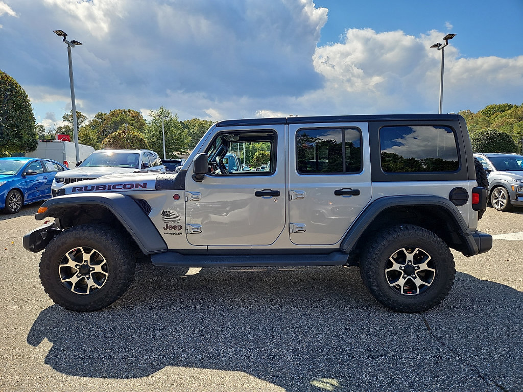 Used 2020 Jeep Wrangler Unlimited Rubicon w/ Dual Top Group AWD/4WD image 4