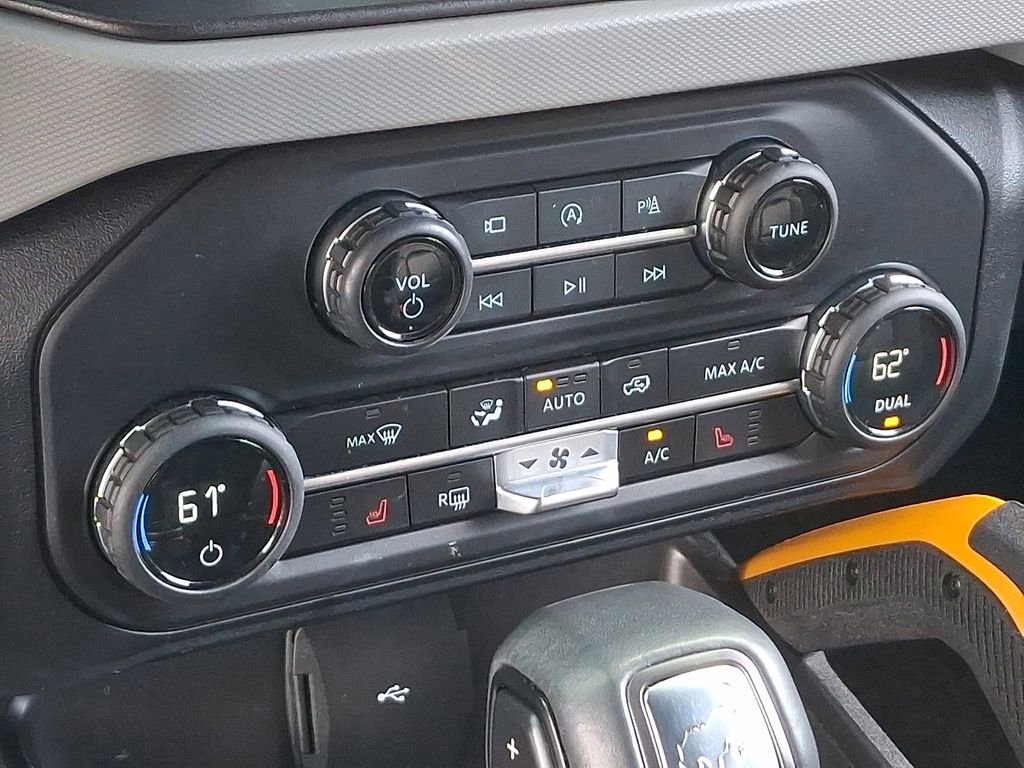 Certified 2023 Ford Bronco Badlands w/ Sasquatch Package image 16