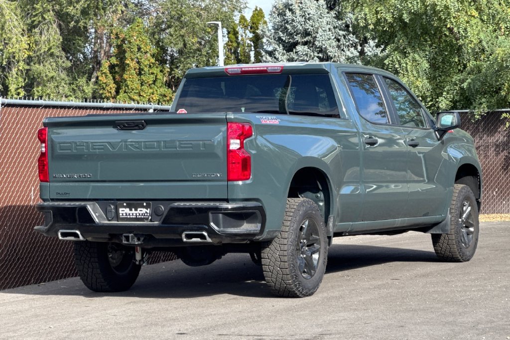Used 2025 Chevrolet Silverado 1500 Custom Trail Boss AWD/4WD image 7
