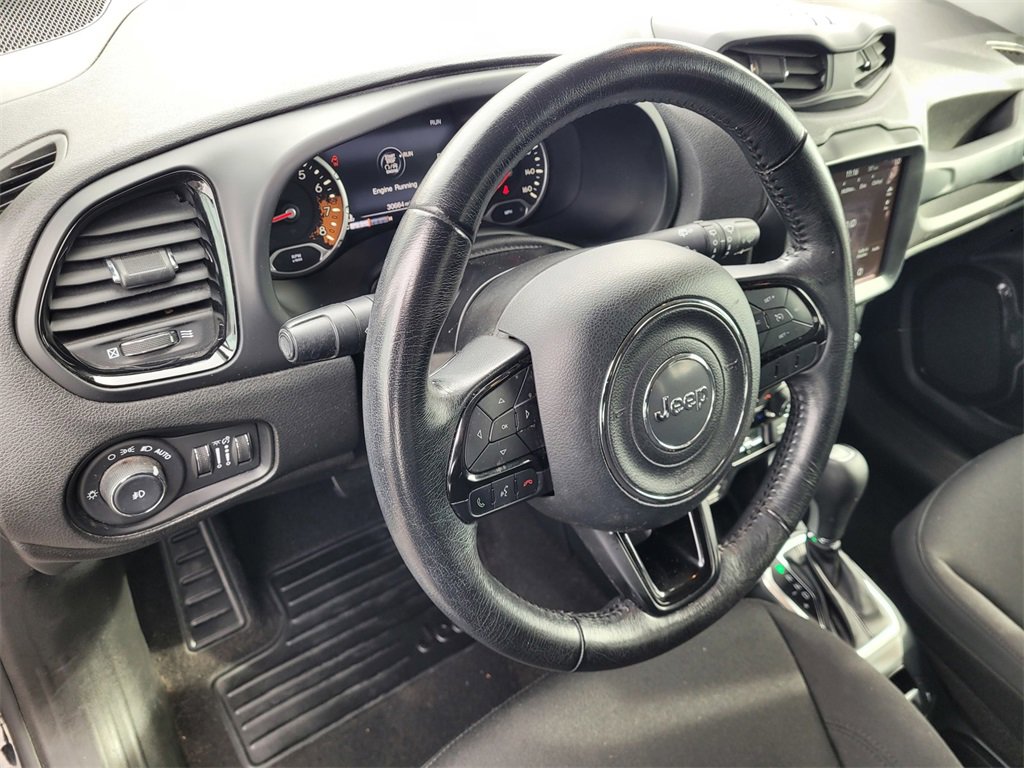 Used 2018 Jeep Renegade Altitude w/ UConnect 8.4 Nav Group image 25