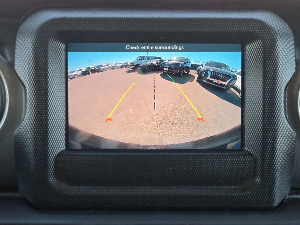 Used 2023 Jeep Wrangler Unlimited Sport image 16