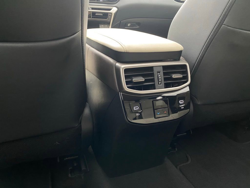 Used 2025 Lexus RX 350 Premium Plus w/ Convenience Package image 28