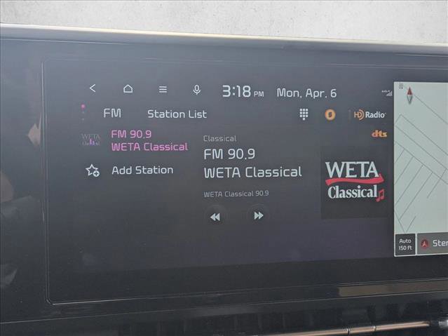 Used 2024 Kia Carnival EX image 13