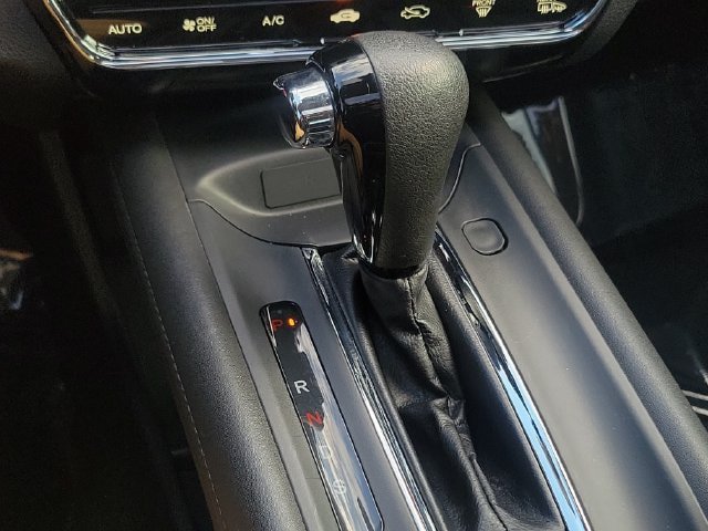 Used 2020 Honda HR-V EX image 30