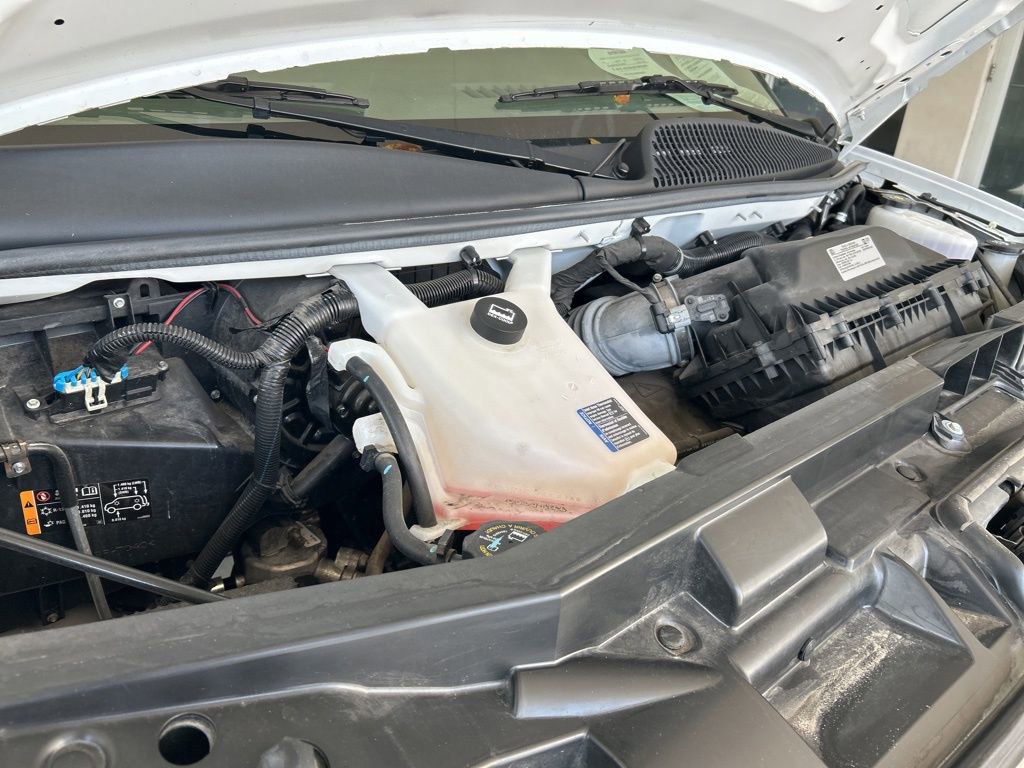Used 2023 GMC Savana 3500 w/ Power Convenience Package image 10