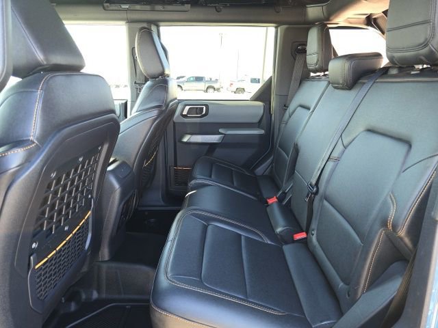 Used 2022 Ford Bronco Badlands image 15