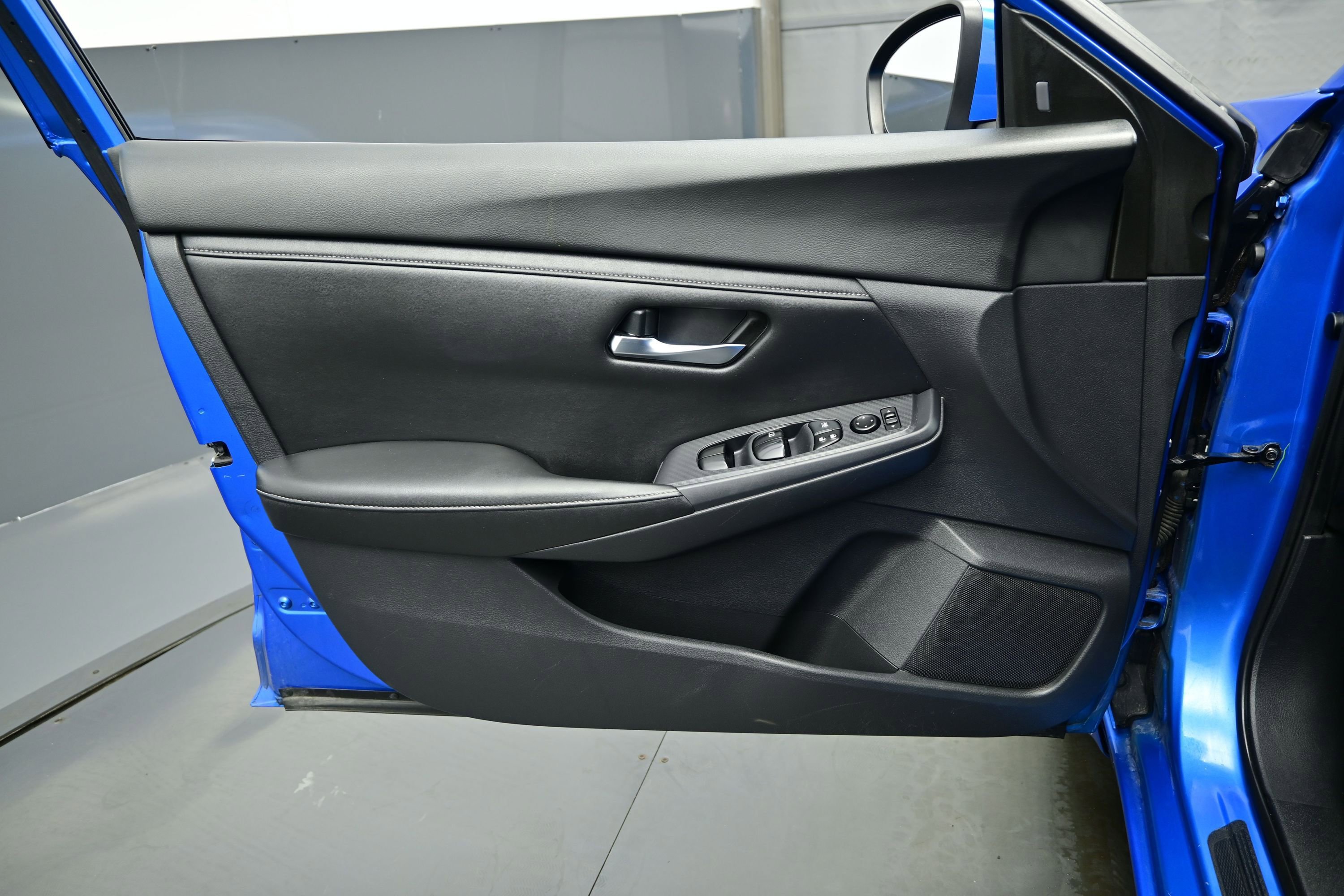 Used 2020 Nissan Sentra SV FWD image 9