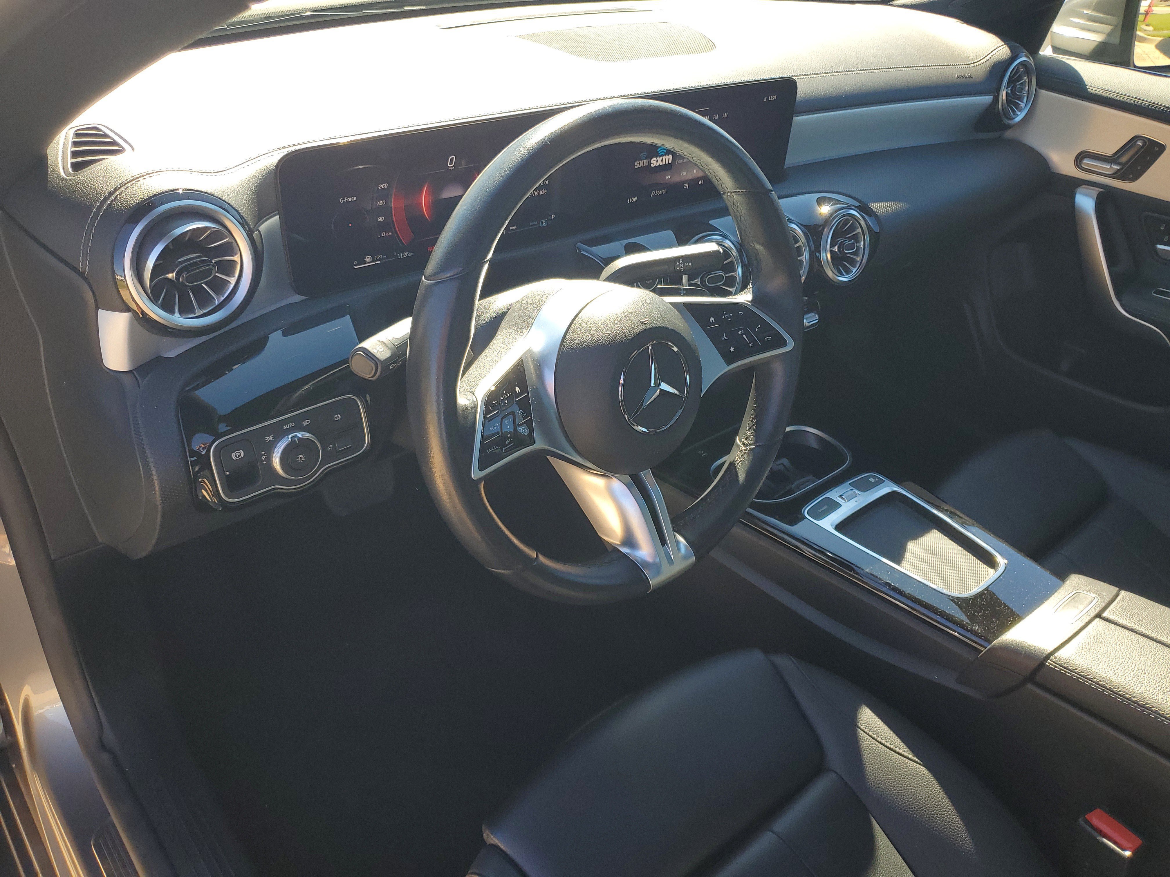 Used 2025 Mercedes-Benz CLA 250 image 5