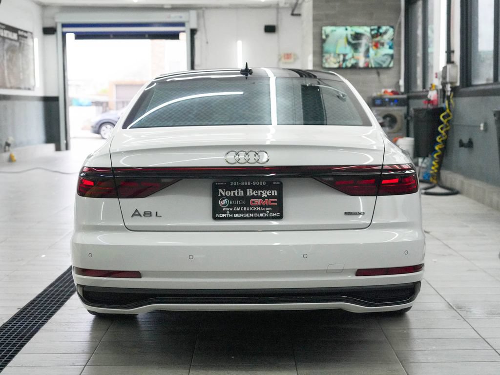 Used 2025 Audi A8 L 3.0T w/ Executive Package AWD/4WD image 7