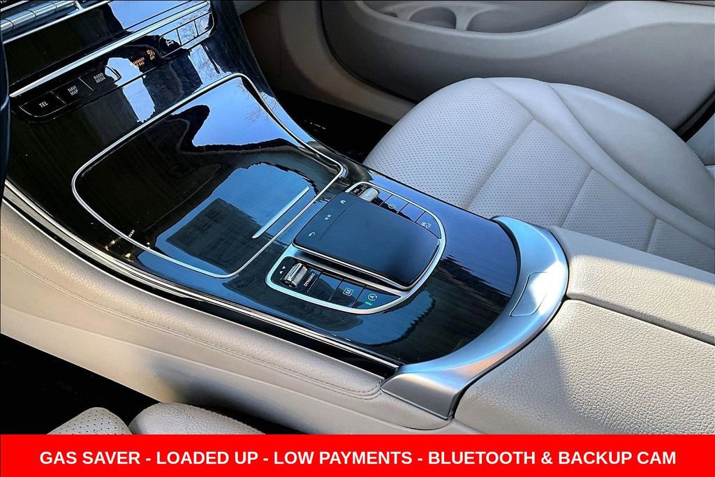 Used 2020 Mercedes-Benz GLC 300 4MATIC image 17