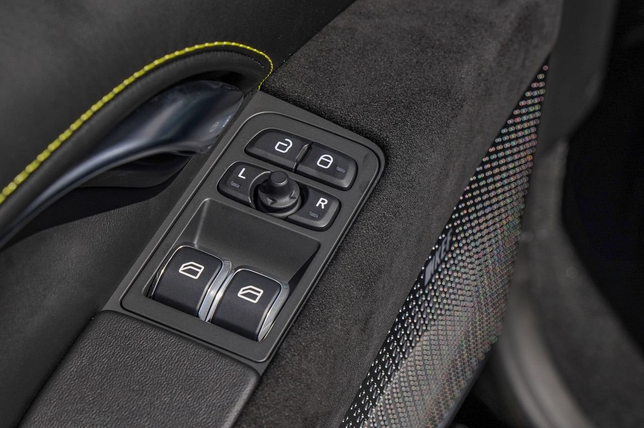 New 2026 Lotus Emira SE RWD image 33