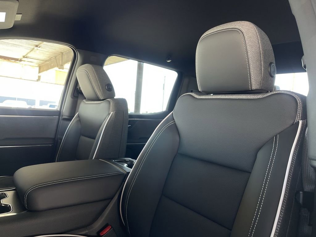 New 2026 GMC Sierra EV Elevation image 18