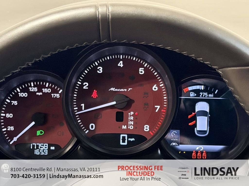 Used 2025 Porsche Macan Turbo AWD/4WD image 27
