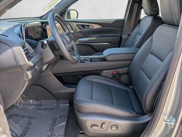 New 2026 Chevrolet Traverse LT image 4