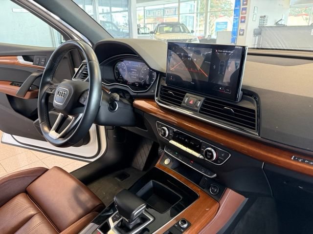 Used 2021 Audi Q5 e Premium Plus AWD/4WD image 27