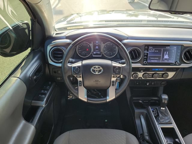 Used 2022 Toyota Tacoma SR5 AWD/4WD image 12