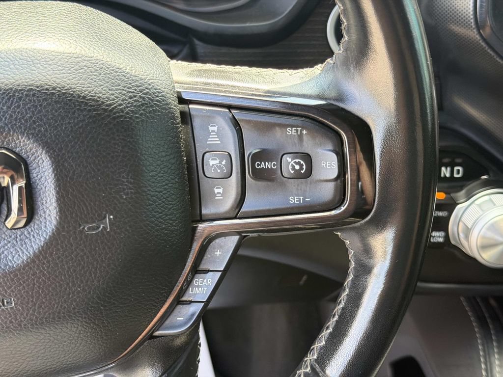 Used 2023 RAM 1500 Limited AWD/4WD image 11