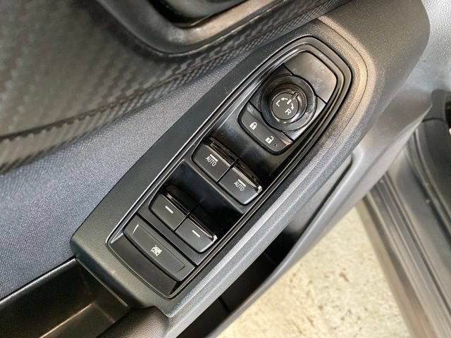 Used 2023 Subaru Crosstrek 2.0i AWD/4WD image 10