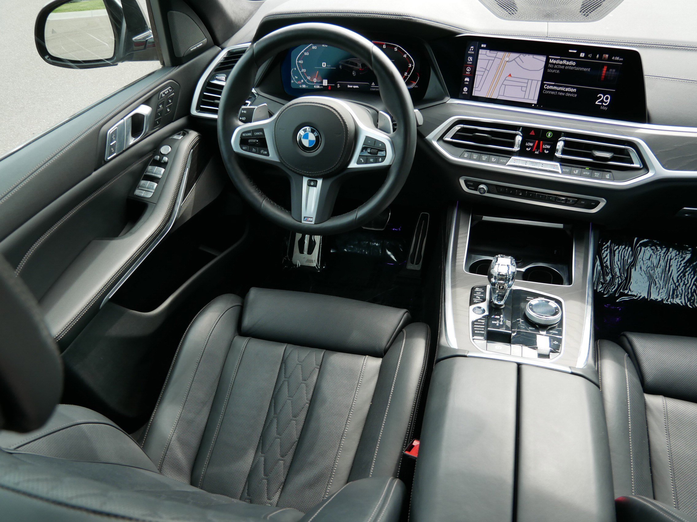 Used 2020 BMW X7 M50i w/ Executive Package AWD/4WD image 7