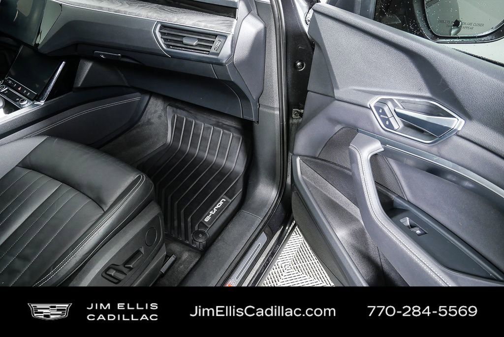Used 2021 Audi e-tron Premium image 25