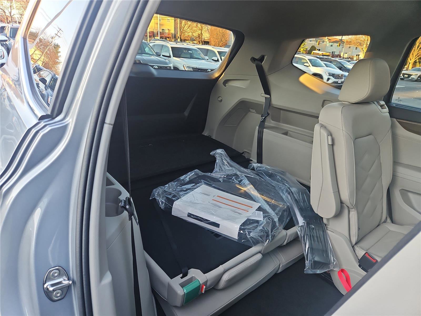 New 2026 Volkswagen Atlas SE image 33