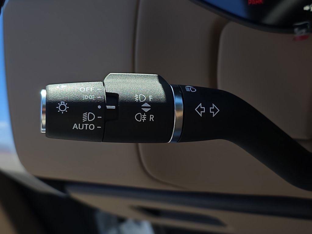 New 2026 Land Rover Range Rover SE image 27