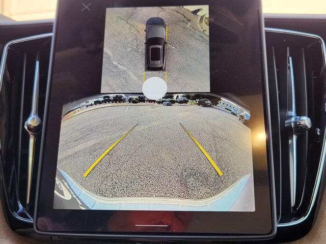 New 2026 Volvo XC60 T8 Ultra w/ Climate Package AWD/4WD image 21