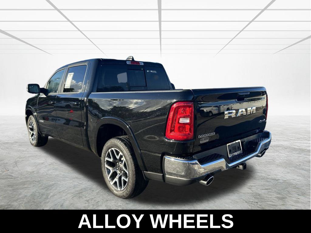 Used 2026 RAM 1500 Laramie AWD/4WD image 7