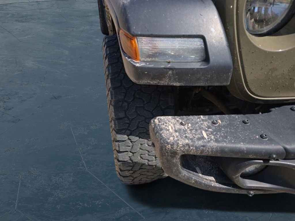 Used 2020 Jeep Gladiator Sport w/ Quick Order Package 24S image 22