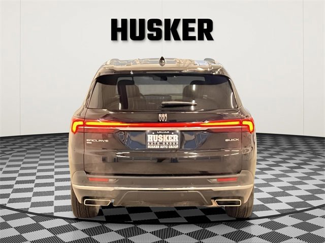 Certified 2025 Buick Enclave Preferred image 8