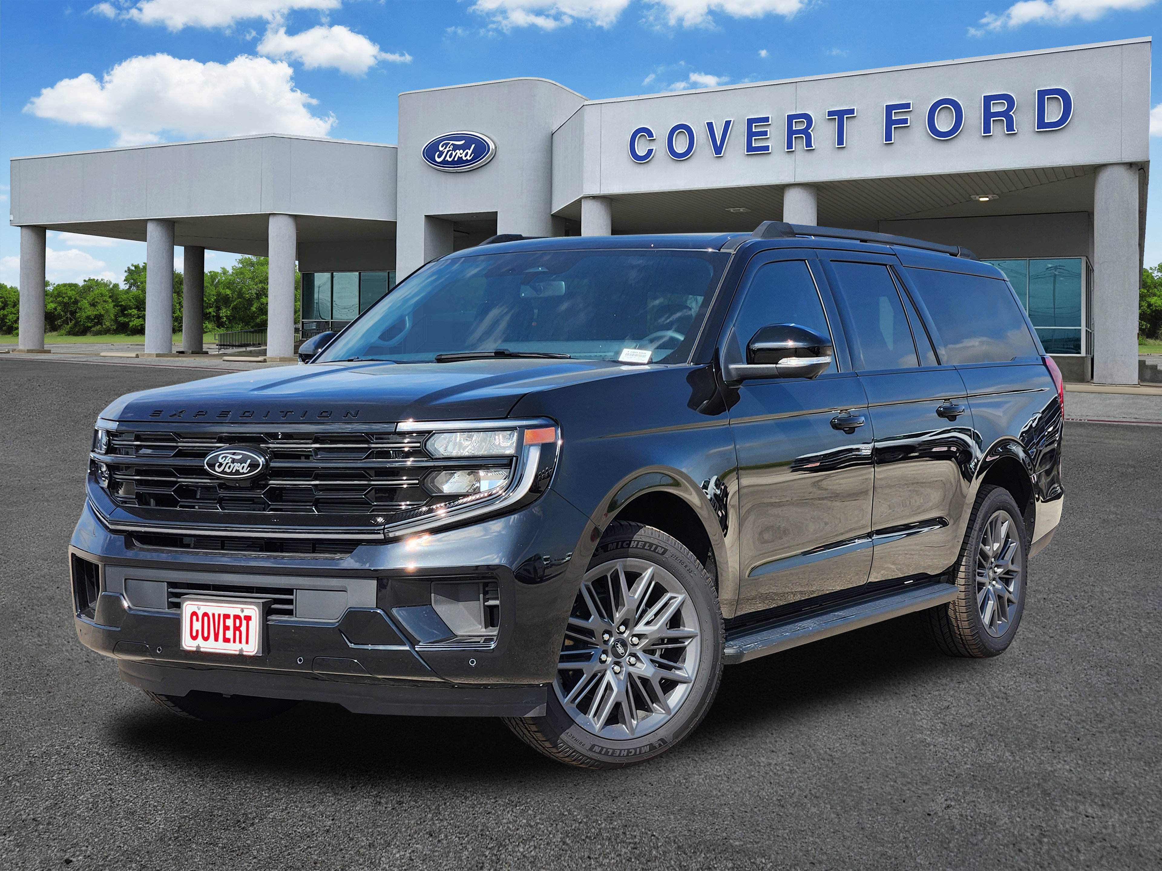 New 2026 Ford Expedition Max Platinum w/ Stealth Appearance Package
