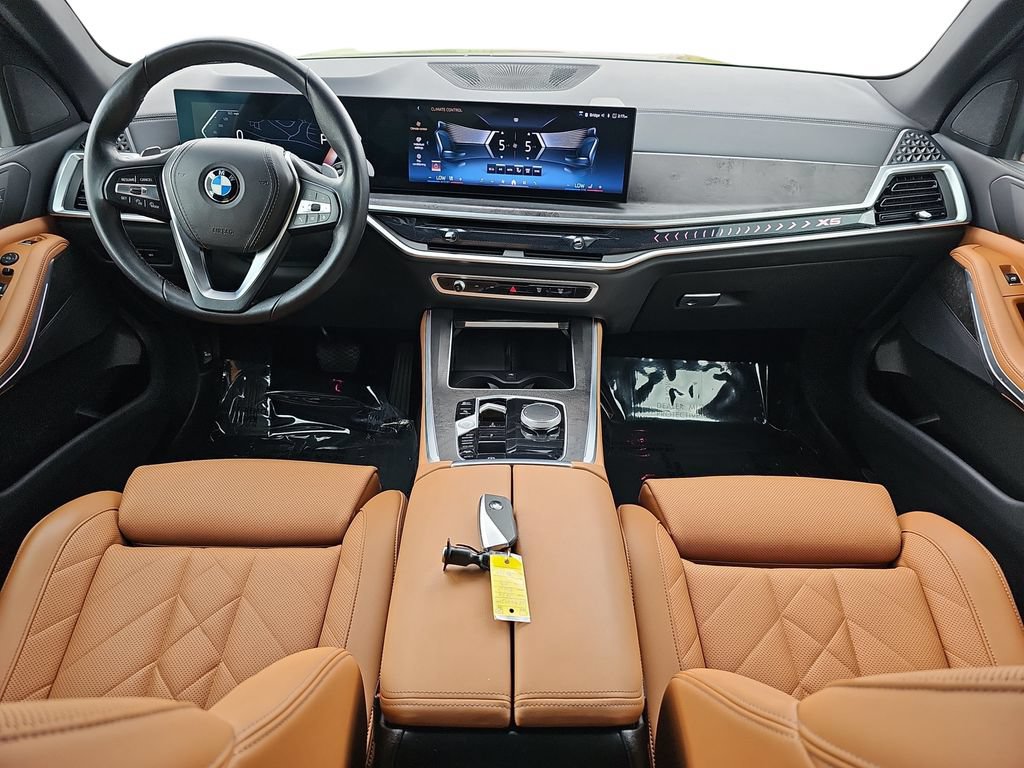 Used 2024 BMW X5 xDrive40i AWD/4WD image 13