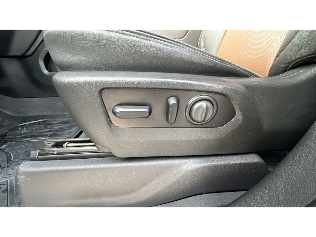 Certified 2021 Chevrolet Silverado 3500 High Country w/ Z71 Off-Road Package image 25