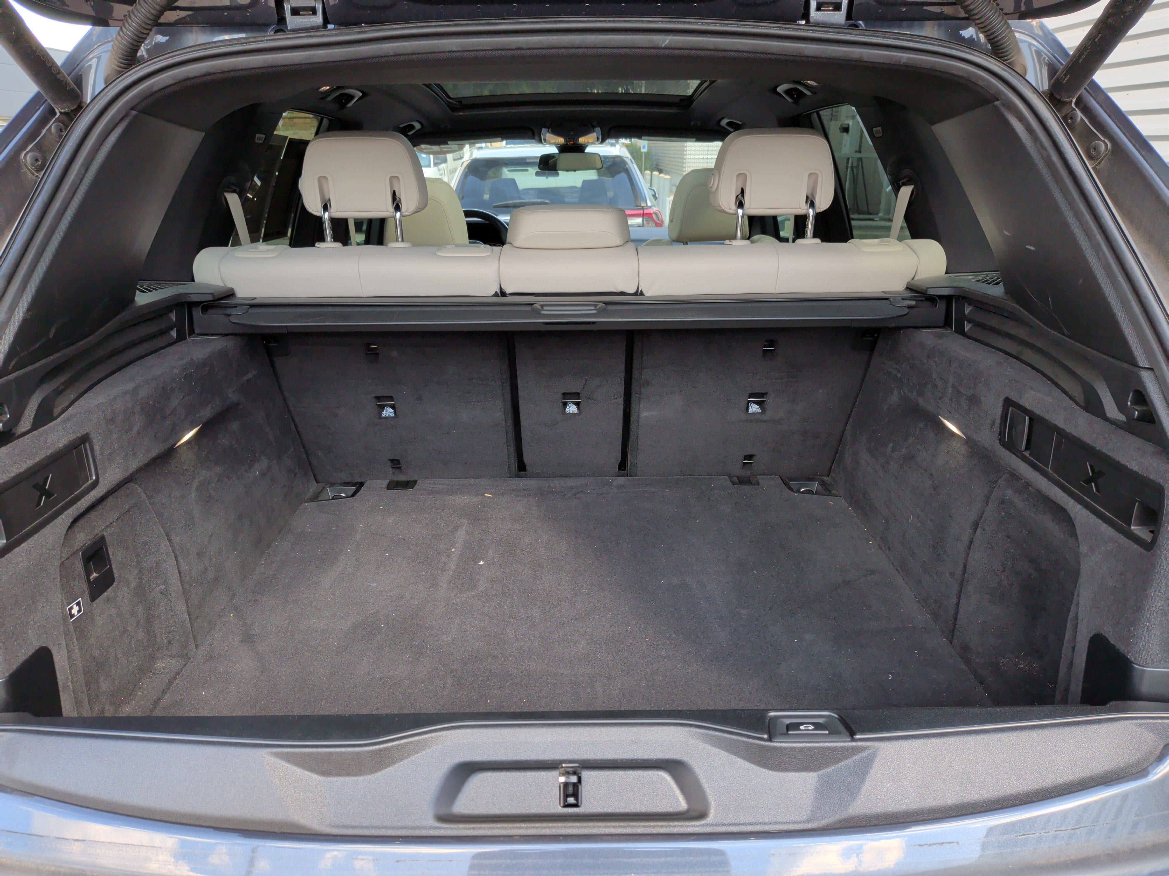 Used 2022 BMW X5 sDrive40i w/ M Sport Package RWD image 33