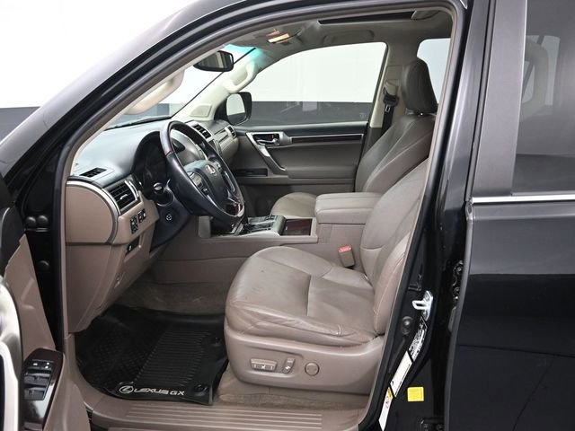 Used 2014 Lexus GX 460 w/ Premium Package image 9