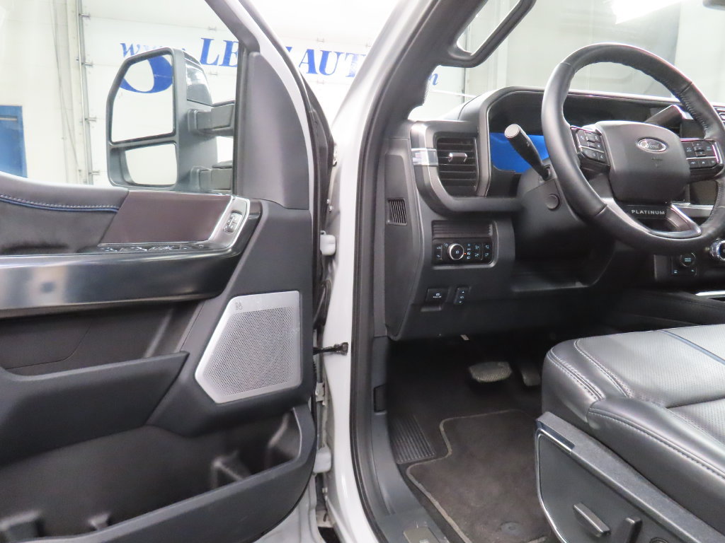 Used 2026 Ford F250 Platinum AWD/4WD image 49