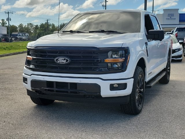 Certified 2025 Ford F150 XLT w/ Equipment Group 302A MID AWD/4WD image 3