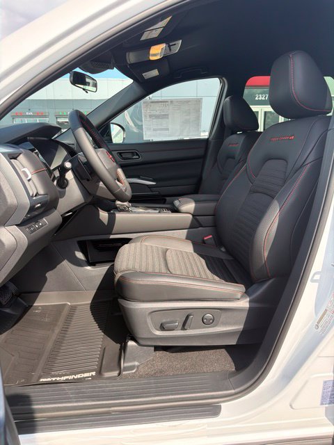 New 2026 Nissan Pathfinder Rock Creek AWD/4WD image 10