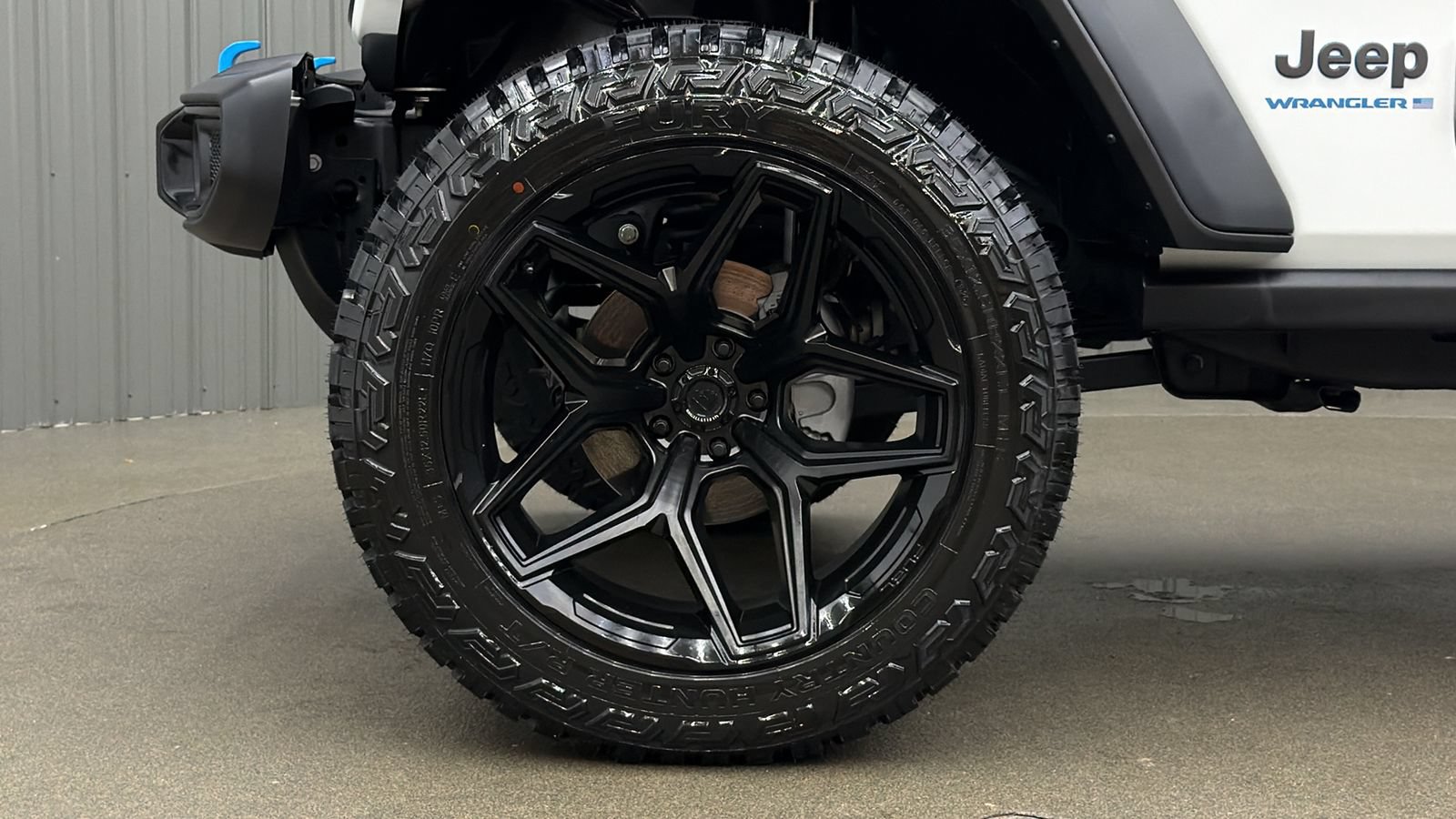 Used 2024 Jeep Wrangler Unlimited AWD/4WD image 10