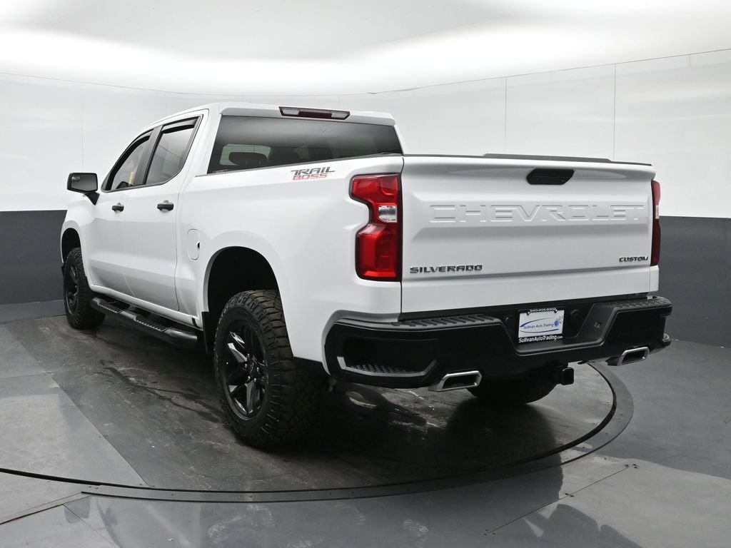 Used 2020 Chevrolet Silverado 1500 Custom Trail Boss w/ Custom Convenience Package AWD/4WD image 5