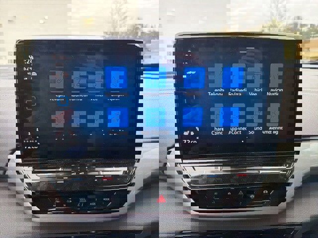 Used 2023 Volkswagen ID.4 S image 22