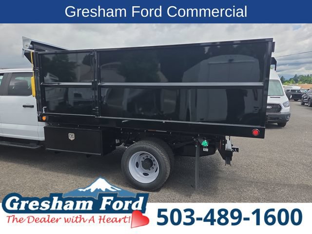 New 2026 Ford F550 4x4 Crew Cab image 10