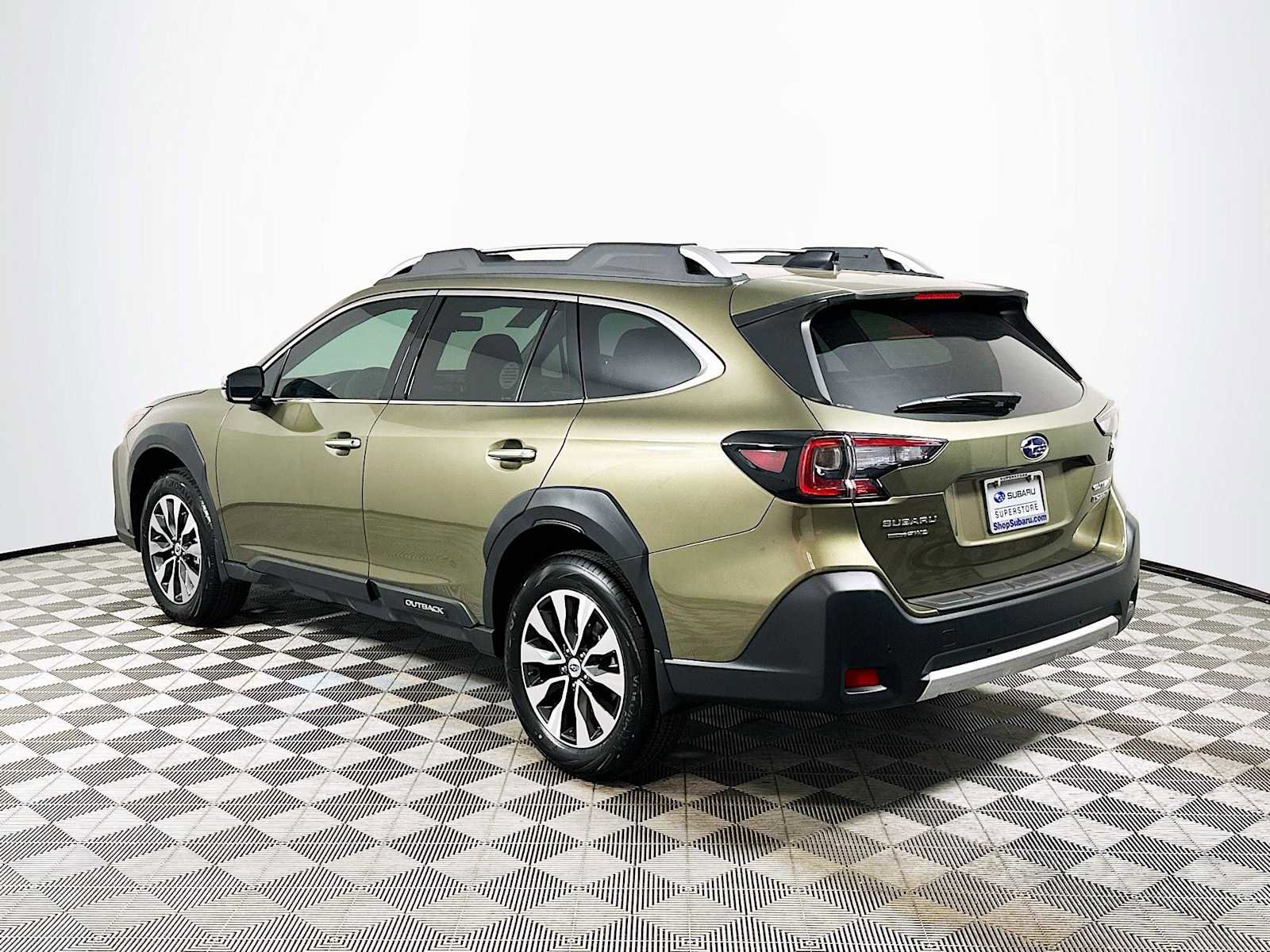 New 2025 Subaru Outback Touring XT image 5