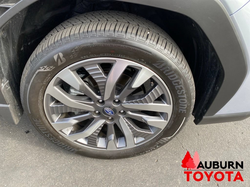 Used 2025 Subaru Forester Touring AWD/4WD image 10